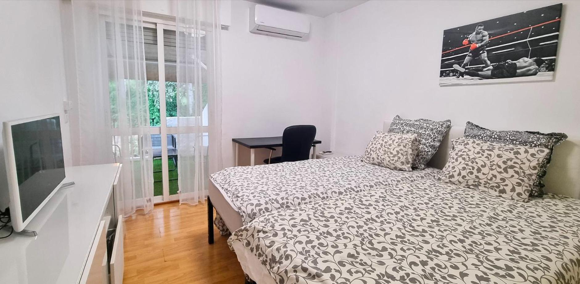 4 Bed House With Pool Walk To Puerto Banus Fast Internet Villa มาร์เบยา ภายนอก รูปภาพ