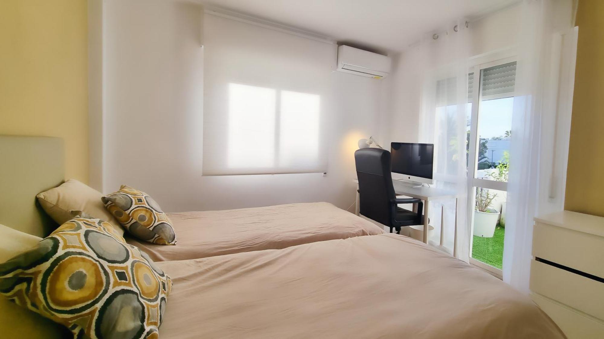 4 Bed House With Pool Walk To Puerto Banus Fast Internet Villa มาร์เบยา ภายนอก รูปภาพ